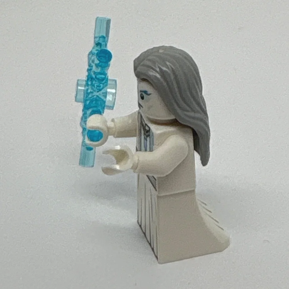 LEGO Minifig hol209 Ice King Man Wizard BAM Exclusive Minifigure Snowflake